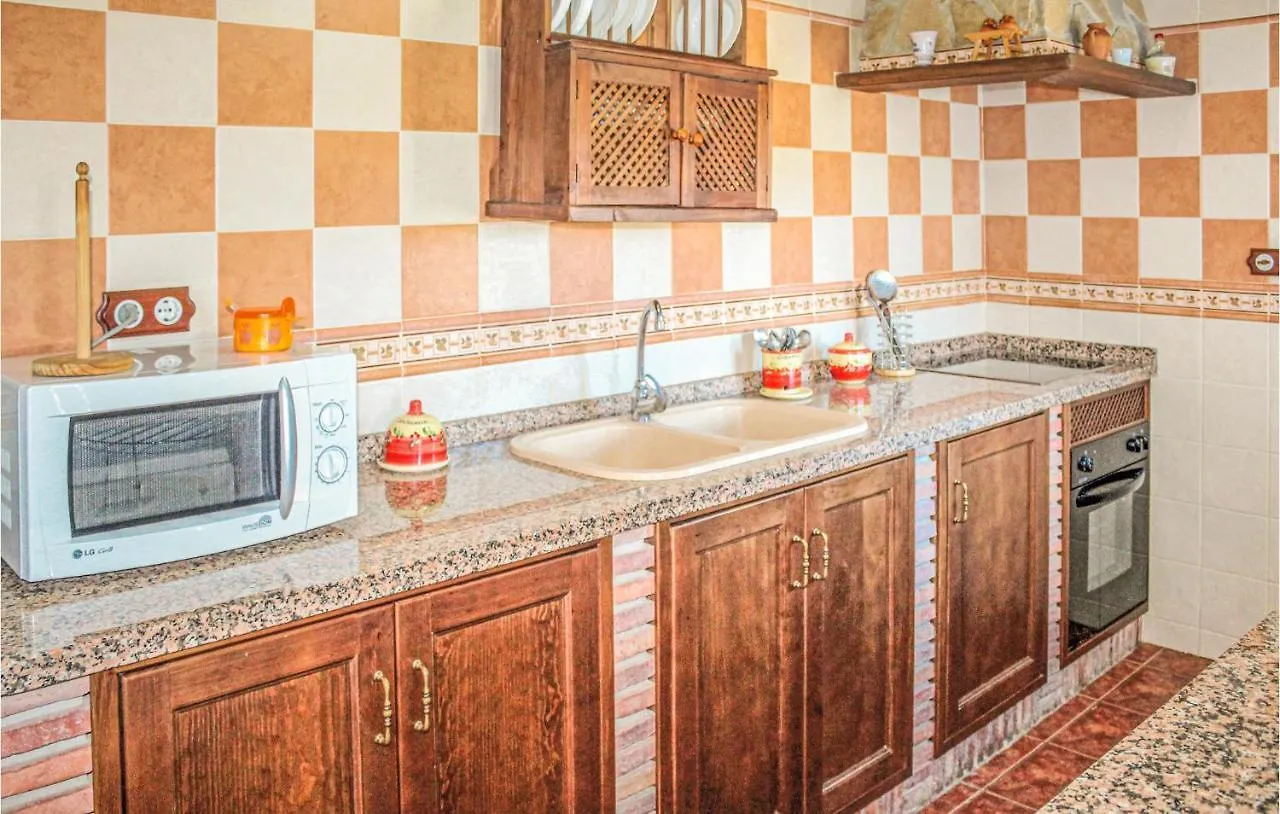 3 Bedroom Stunning Home In Alora-El Chorro Holiday home